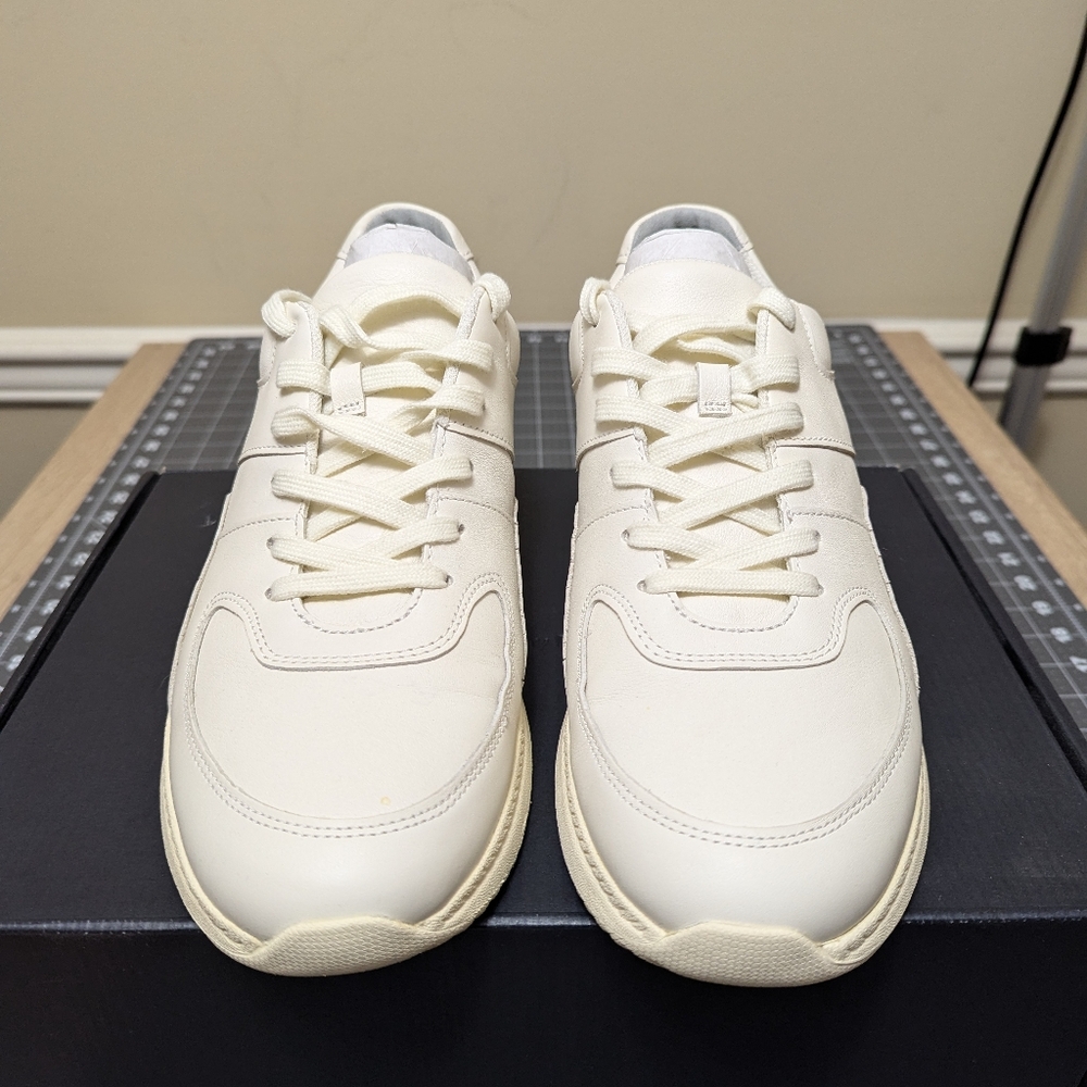 Everlane Trainer size 11